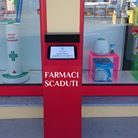 Raccoglitore farmaci scaduti dettaglio